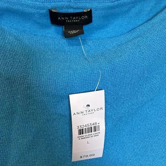 NWT Ann Taylor off the shoulder blue  top - Picture 3 of 6